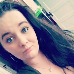 Meet your Posher, Krystalee